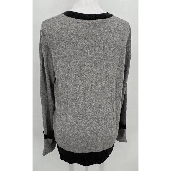 Neiman Marcus Cashmere Cardigan Button Up Sz M Colorblock Gray Pockets Classic - Picture 2 of 14